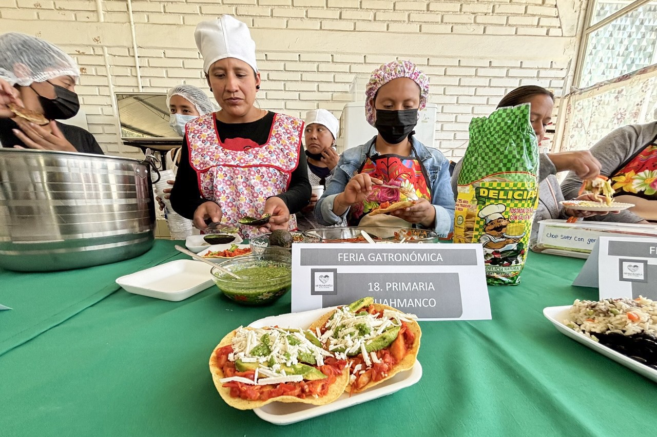 Promueve SMDIF una alimentación saludable para la comunidad estudiantil de Huamantla